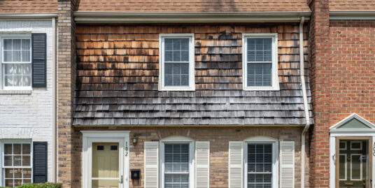 102 Georgetown Dr